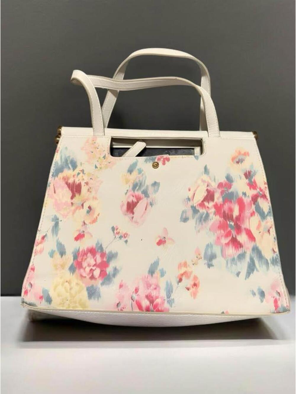 LC Lauren Conrad Floral Print White Handbag w Shoulder Strap
